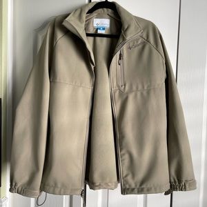 COPY - COPY - Columbia Omni shield jacket XL